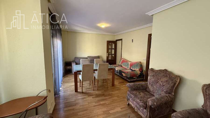Piso en Avda. Portugal, Salamanca. photo 0