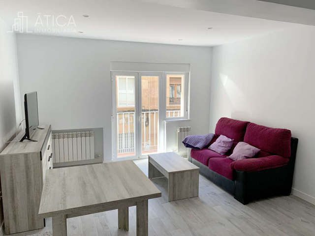 Piso en Plaza Oeste, Salamanca. photo 0