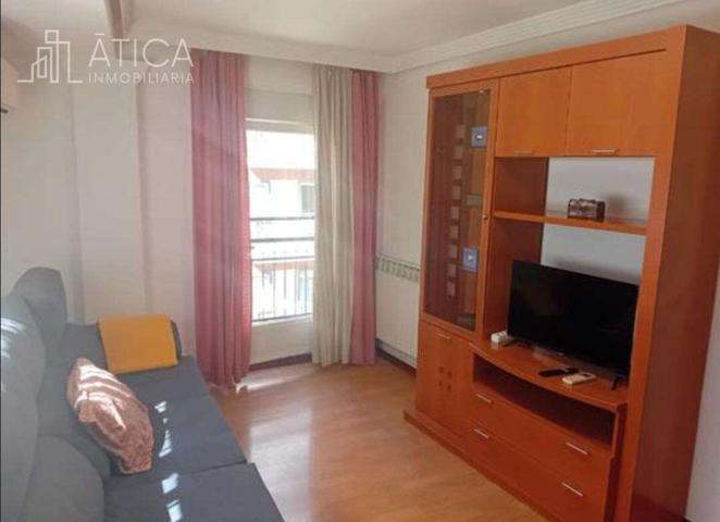 Alquiler de piso, Plaza del Oeste, Salamanca photo 0