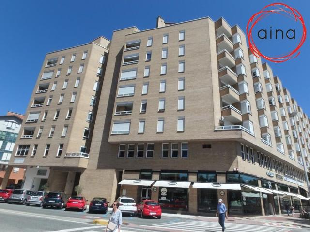 EXCLUSIVO APARTAMENTO DE 2 HABITACIONES FRENTE A HOSPITALES photo 0