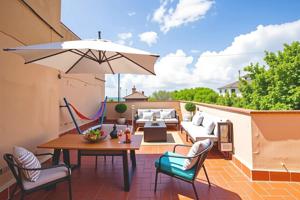 🌇 Espectacular Ático con Terraza Privada en el Corazón de Barcelona photo 0