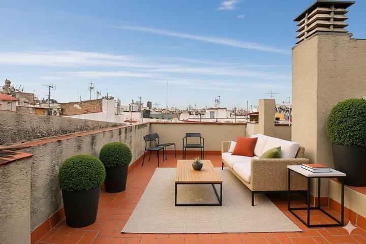 Piso reformado y luminoso con terraza en una ubicación privilegiada del Born photo 0