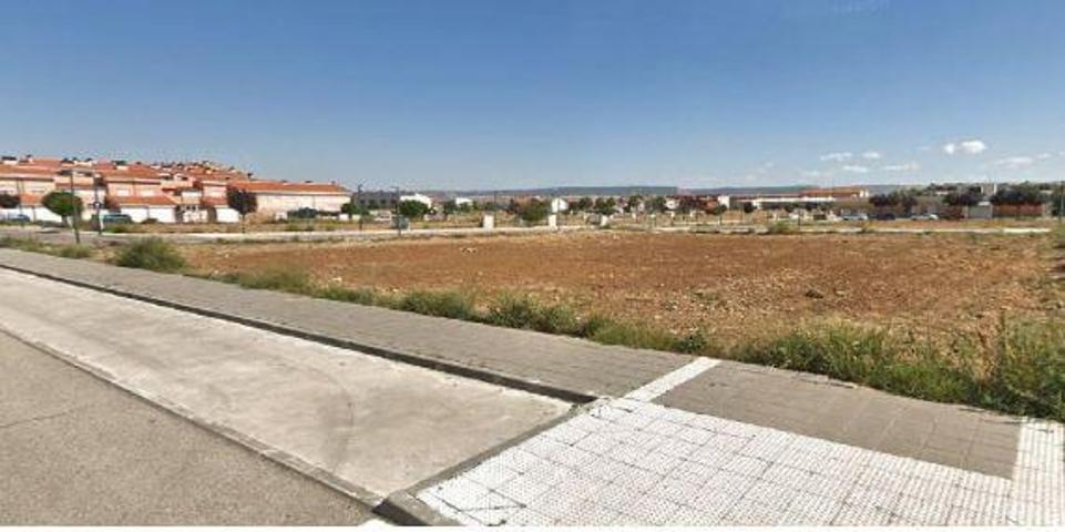 Terreno en venta en Marchamalo de 298 m2 photo 0