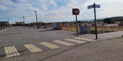 Terreno en venta en Marchamalo de 185 m2 photo 0