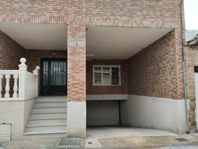Plaza De Parking en venta en Estación de 28 m2 photo 0