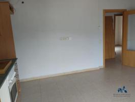 Piso en venta en Yuncler de 58 m2 photo 0