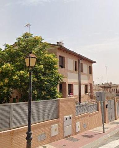 Casa - Chalet en venta en Villaluenga de la Sagra de 160 m2 photo 0