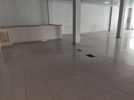Local comercial en venta en Avenida Atenas, Las Rozas, Madrid photo 0