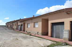 Chalet en venta en Erustes photo 0