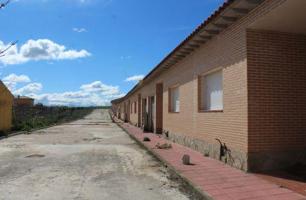 Chalet en venta en Erustes photo 0