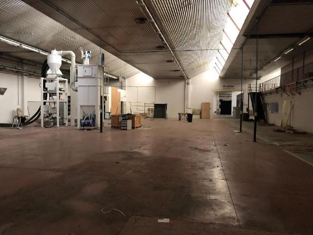 Nave Industrial en venta en Getafe de 2975 m2 photo 0
