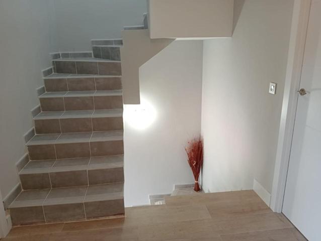 Casa - Chalet en venta en Alameda de la Sagra de 244 m2 photo 0