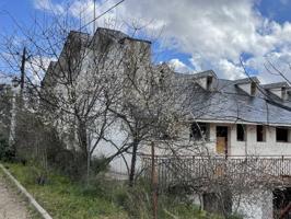 Edificio en venta en San martin de valdeiglesias de 1850 m2 photo 0