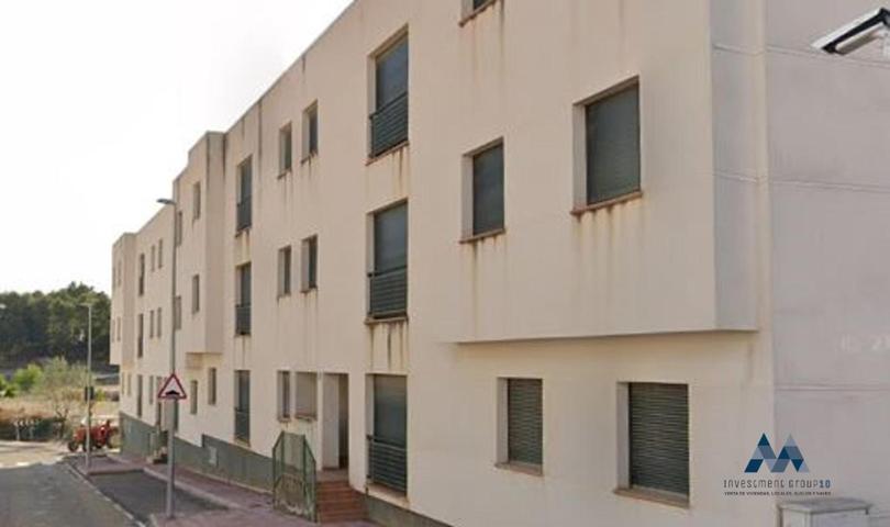 Edificio en venta en Huerta de Valdecarábanos de 1895 m2 photo 0