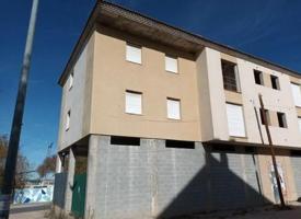 Edificio en venta en Mora de 155 m2 photo 0