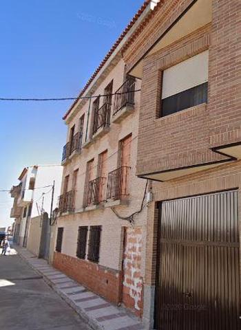 Edificio en venta en Mora de 424 m2 photo 0