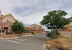 Edificio en venta en Noez de 1280 m2 photo 0