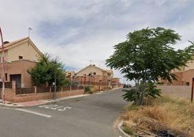 Edificio en venta en Noez de 1280 m2 photo 0