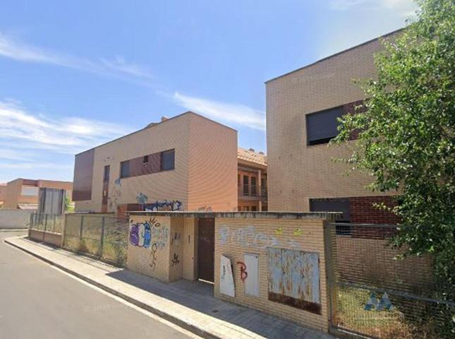 Edificio en venta en Miguelturra de 1071 m2 photo 0