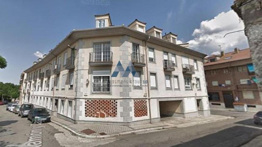 Piso en venta en El Espinar de 52 m2 photo 0