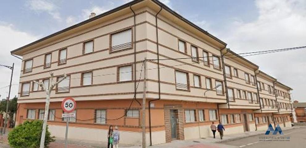 Edificio en venta en Burujón de 4787 m2 photo 0