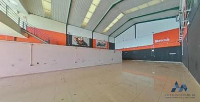 Nave Industrial en venta en Calle Estaño de 404 m2 photo 0
