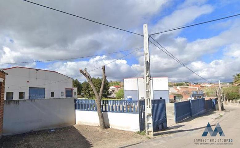 Nave Industrial en venta en El Carpio de Tajo de 1616 m2 photo 0