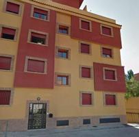 Edificio en venta en Ocaña de 308 m2 photo 0