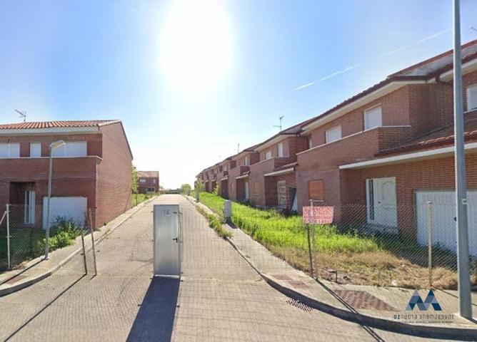 Casa - Chalet en venta en Hormigos de 4739 m2 photo 0