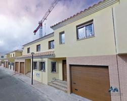 Casa - Chalet en venta en Pedro Muñoz de 1538 m2 photo 0