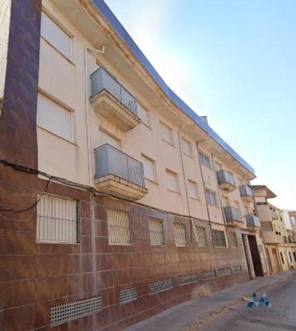 Edificio en venta en La Roda de 1234 m2 photo 0