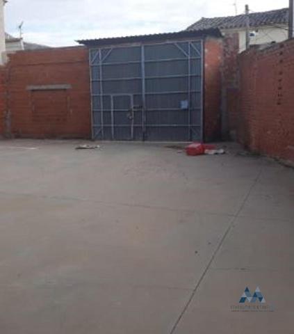 Nave Industrial en venta en La Puebla de Almoradiel de 2114 m2 photo 0