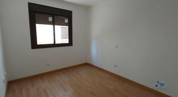 Local en venta en Almorox de 613 m2 photo 0