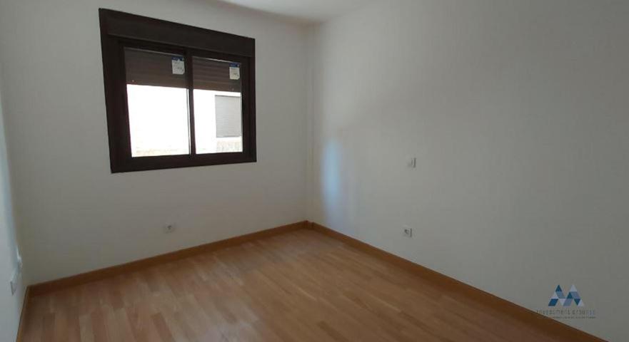 Local en venta en Almorox de 613 m2 photo 0