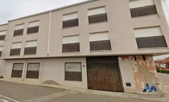 Edificio en venta en Burujón de 1961 m2 photo 0