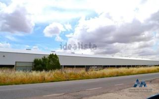 Nave Industrial en venta en Torrejón del Rey de 5040 m2 photo 0
