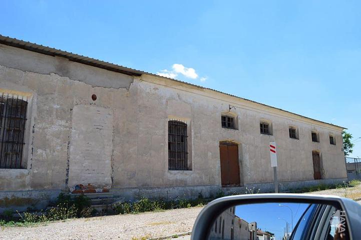 Nave Industrial en venta en Santa Cruz de la Zarza de 395 m2 photo 0