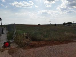 Terreno en venta en Cabezamesada de 4106 m2 photo 0