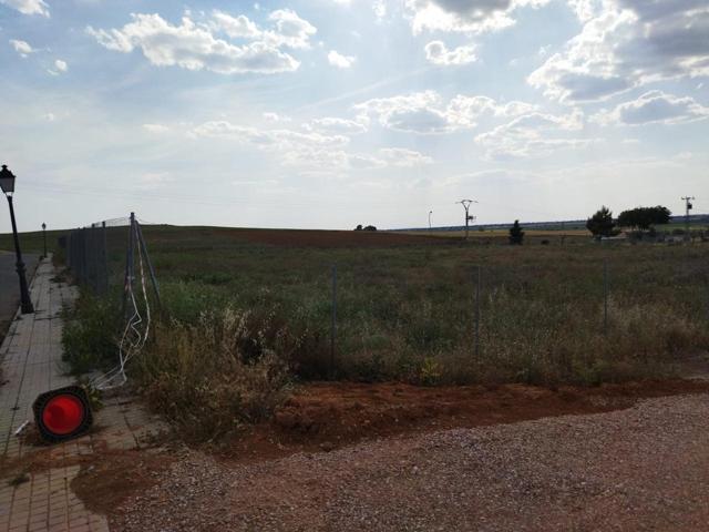 Terreno en venta en Cabezamesada de 4106 m2 photo 0