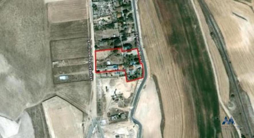 Terreno en venta en Ontigola de 6798 m2 photo 0