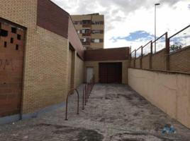 Local en venta en Toledo de 1457 m2 photo 0