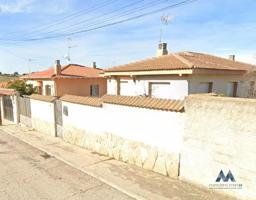Casa - Chalet en venta en Mentrida de 226 m2 photo 0