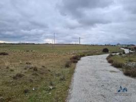 Terreno en venta en Segovia de 1889 m2 photo 0