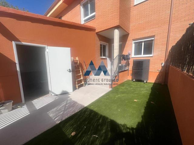 Casa - Chalet en venta en Seseña de 180 m2 photo 0