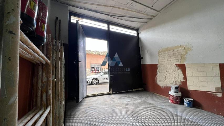 Local en venta en Alameda de la Sagra de 95 m2 photo 0