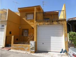 Casa - Chalet en venta en Recas de 161 m2 photo 0