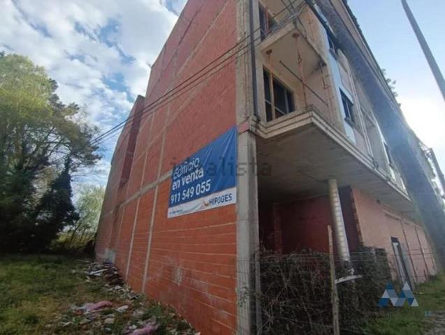 Edificio en venta en Villalba de 710 m2 photo 0