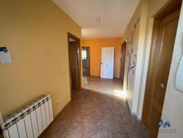 Casa - Chalet en venta en Ciruelos de 158 m2 photo 0