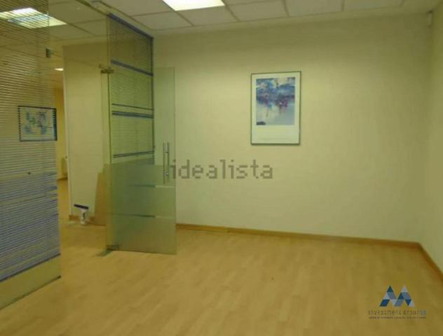 Local en venta en San Sebastián de los Reyes de 193 m2 photo 0