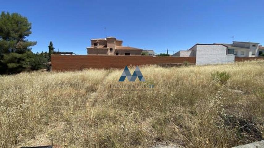 Terreno en venta en Villaluenga de la Sagra de 5531 m2 photo 0
